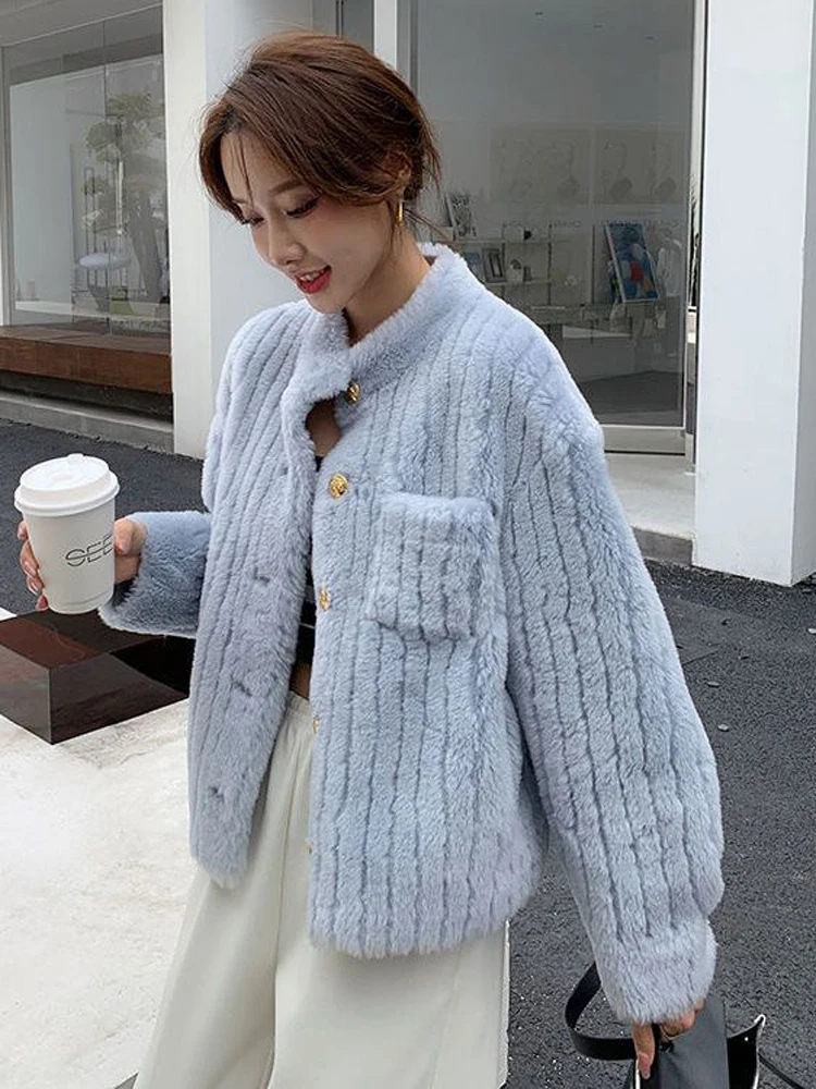 M GIRLS Fashion Winter Jacket Women Real Fur Coat Natural Lamb Wool Sheep Shearing Thick Stand-up Collar Warm Outerwear
M GIRLS Fashion Winter Jacket Women Real Fur Coat Natural Lamb Wool Sheep Shearing Thick Stand-up Collar Warm Outerwear