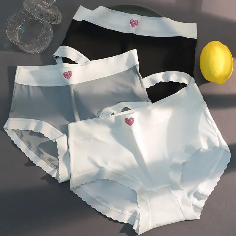 3Pcs/set Ice Silk Panties Solid Cute Women's Underwear Breathable Sexy Young Girls Female Japanese Lingerie for Woman Clothing
3Pcs/set Ice Silk Panties Solid Cute Women's Underwear Breathable Sexy Young Girls Female Japanese Lingerie for Woman Clothing