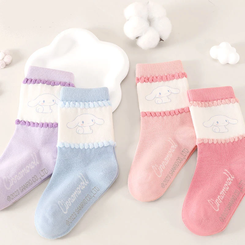 Милые носки Sanrios Cinnamoroll для девочек, 4 шт., весна-осень-зима, милые Мультяшные хлопковые носки для девочек, белые носки до середины икры из чистого хлопка
Милые носки Sanrios Cinnamoroll для девочек, 4 шт., весна-осень-зима, милые Мультяшные хлопковые носки для девочек, белые носки до середины икры из чистого хлопка