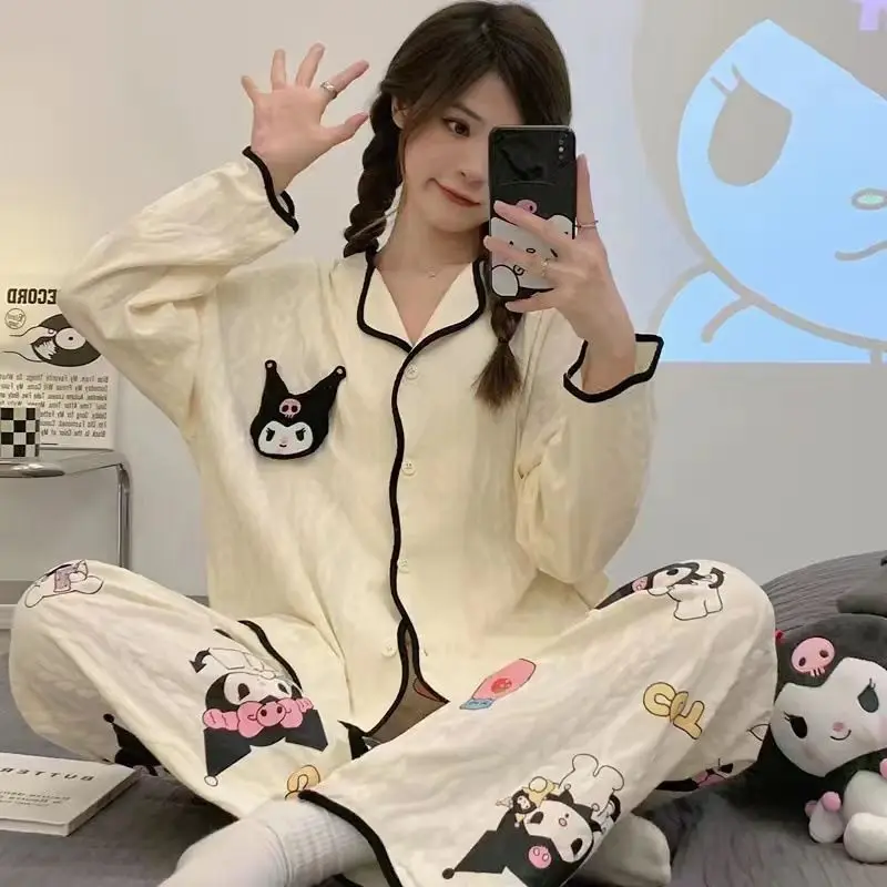 Женская пижама Sanriod Cinnamoroll Kuromi, брюки с длинным рукавом, можно носить на улице, свободный костюм для домашнего сервиса, на весну и осень
Женская пижама Sanriod Cinnamoroll Kuromi, брюки с длинным рукавом, можно носить на улице, свободный костюм для домашнего сервиса, на весну и осень
