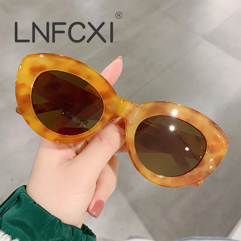 LNFCXI Vintage Cateye Sunglasses Women Retro Small Cat Eye Sun Glasses Brand Designer Colorful Eyewear for Female Oculos De Sol
LNFCXI Vintage Cateye Sunglasses Women Retro Small Cat Eye Sun Glasses Brand Designer Colorful Eyewear for Female Oculos De Sol