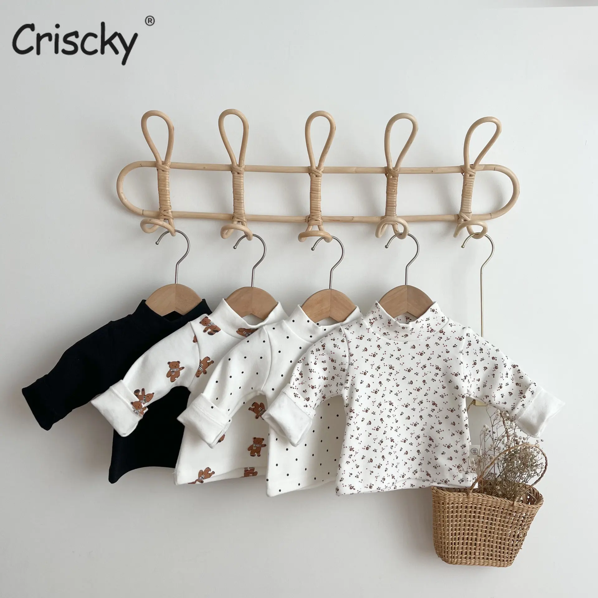 Criscky New Cotton Spring Baby Girls Clothes T Shirts Turtleneck Collar T Shirt for Kids Long Sleeve T-shirt Baby Girls Tops
Criscky New Cotton Spring Baby Girls Clothes T Shirts Turtleneck Collar T Shirt for Kids Long Sleeve T-shirt Baby Girls Tops