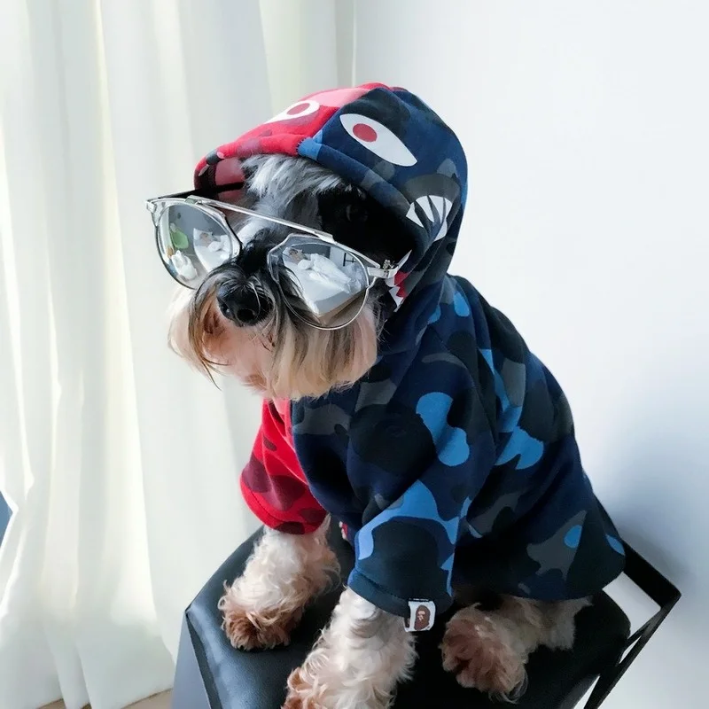 Pet Dog Clothes Designer Red and Blue Colorblock Hoodie Suitable for Small and Medium Dogs Sweater Coat French Bulldog Schnauzer
Pet Dog Clothes Designer Red and Blue Colorblock Hoodie Suitable for Small and Medium Dogs Sweater Coat French Bulldog Schnauzer