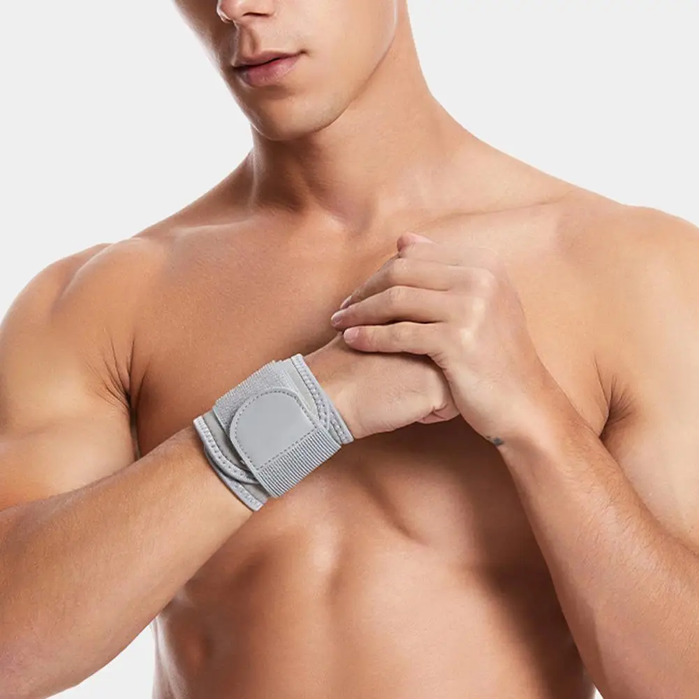 Gym Wrist Band Sports Wristband New Wrist For Gym Sports Wristband Carpal Protector Breathable Wrap Band Strap Safety A2J7
Gym Wrist Band Sports Wristband New Wrist For Gym Sports Wristband Carpal Protector Breathable Wrap Band Strap Safety A2J7