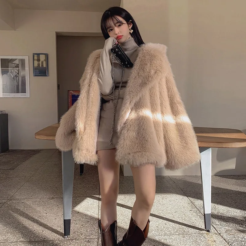 Woman High Quality Faux Fur Coat Female Fashion Warm Outerwear Imitation Fur Coat Jacket Overcoat Ladies Fake Fur Warm Coat G227
Woman High Quality Faux Fur Coat Female Fashion Warm Outerwear Imitation Fur Coat Jacket Overcoat Ladies Fake Fur Warm Coat G227