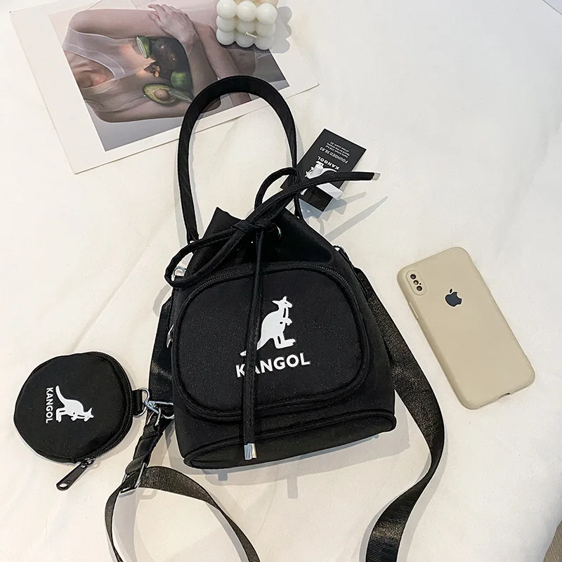 Корейская сумка Kangol 3865, женская сумка через плечо, кошельки и сумочки, Роскошный дизайнерский модный рюкзак, сумка-мешок Кенгуру
Корейская сумка Kangol 3865, женская сумка через плечо, кошельки и сумочки, Роскошный дизайнерский модный рюкзак, сумка-мешок Кенгуру