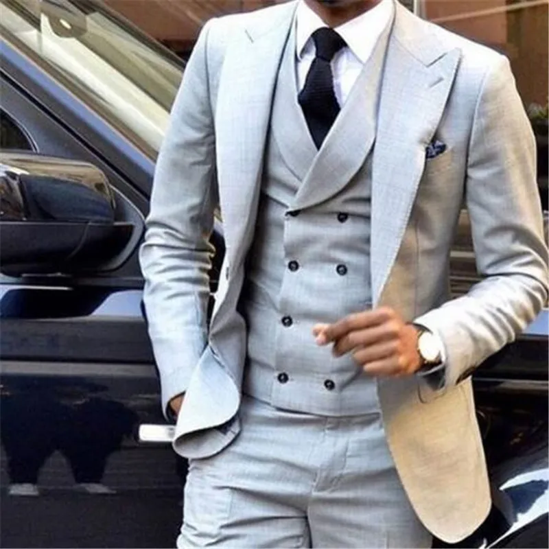 Light Grey Custom Made Blazer Trousers Men Suits 3Pcs(Jacket+Pants+Vest+Tie)Groom Tuxedo Bridegroom Wedding Party Wear Male Suit
Light Grey Custom Made Blazer Trousers Men Suits 3Pcs(Jacket+Pants+Vest+Tie)Groom Tuxedo Bridegroom Wedding Party Wear Male Suit