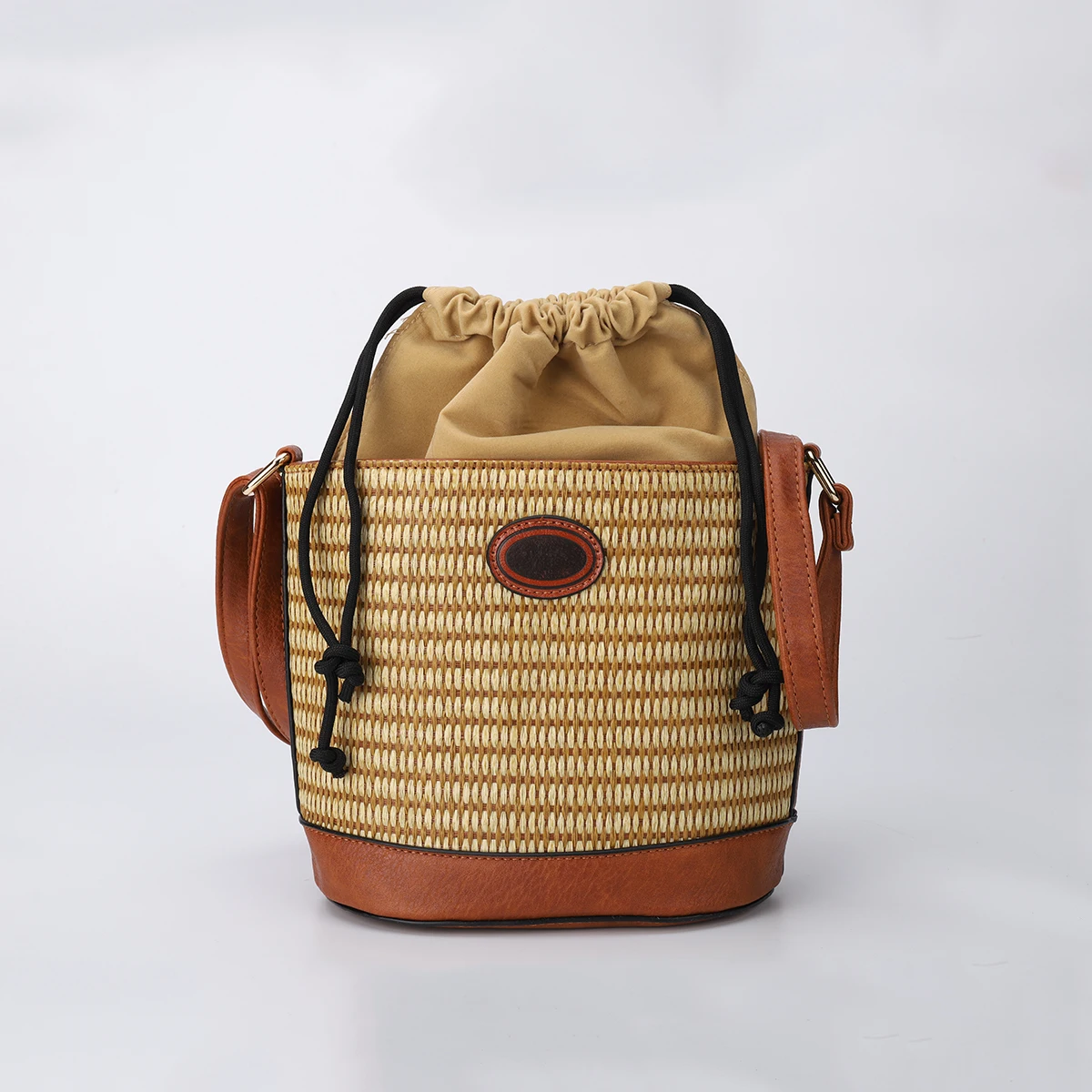 2022 new high-capacity casual fashion handbag fashionable Student handbag Autumn new bag Casual college style new fashion retro
2022 new high-capacity casual fashion handbag fashionable Student handbag Autumn new bag Casual college style new fashion retro