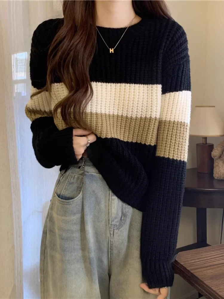 Autumn Winter Color Contrast Striped Loose Women Sweater Fashion Versatile O-Neck Knitted Casual Office Lady Simple Female Tops
Autumn Winter Color Contrast Striped Loose Women Sweater Fashion Versatile O-Neck Knitted Casual Office Lady Simple Female Tops
