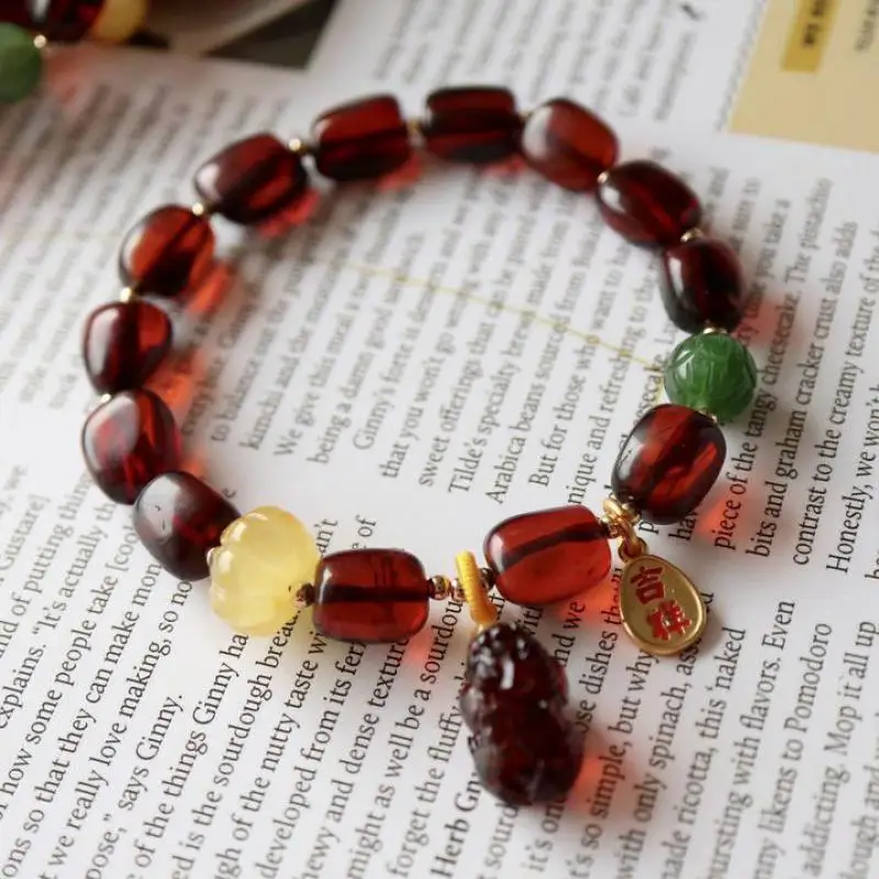100% Baltic Red Amber Bracelet With Emerald Lotus Bead Blood Ambers Lucky Pixiu Charms Wealth And Protection Bracelets Bangles
100% Baltic Red Amber Bracelet With Emerald Lotus Bead Blood Ambers Lucky Pixiu Charms Wealth And Protection Bracelets Bangles