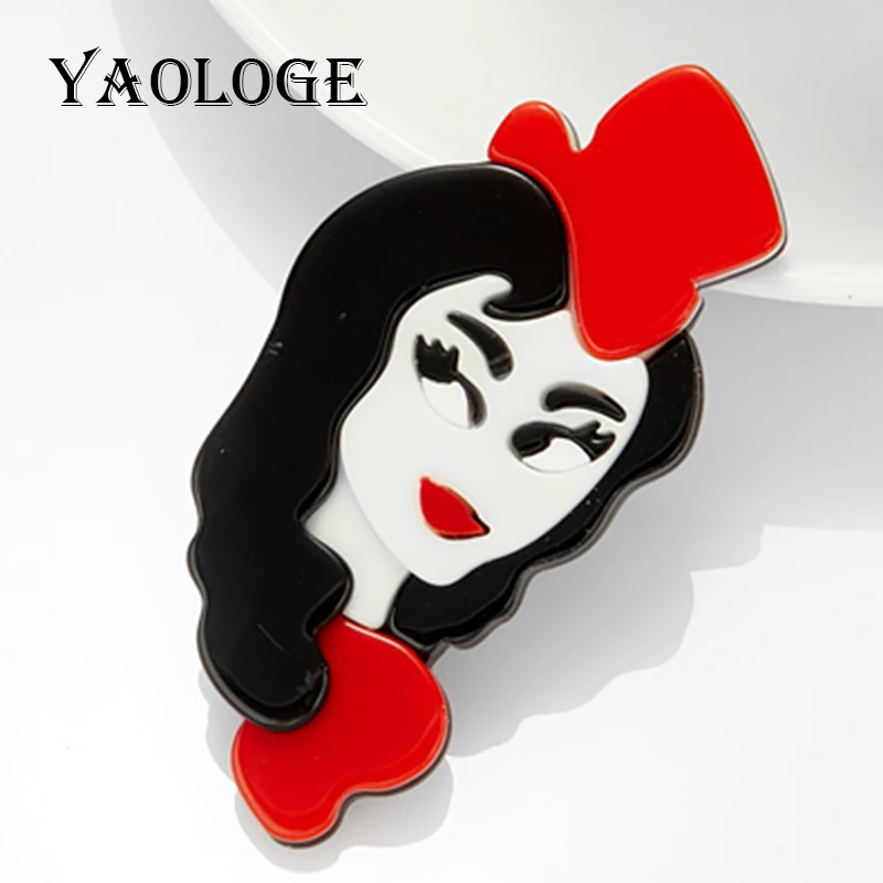 

YAOLOGE European American Style Women's Brooch Acrylic Material Fairy Tale Character Women Pins Brooches on Bags Clothes