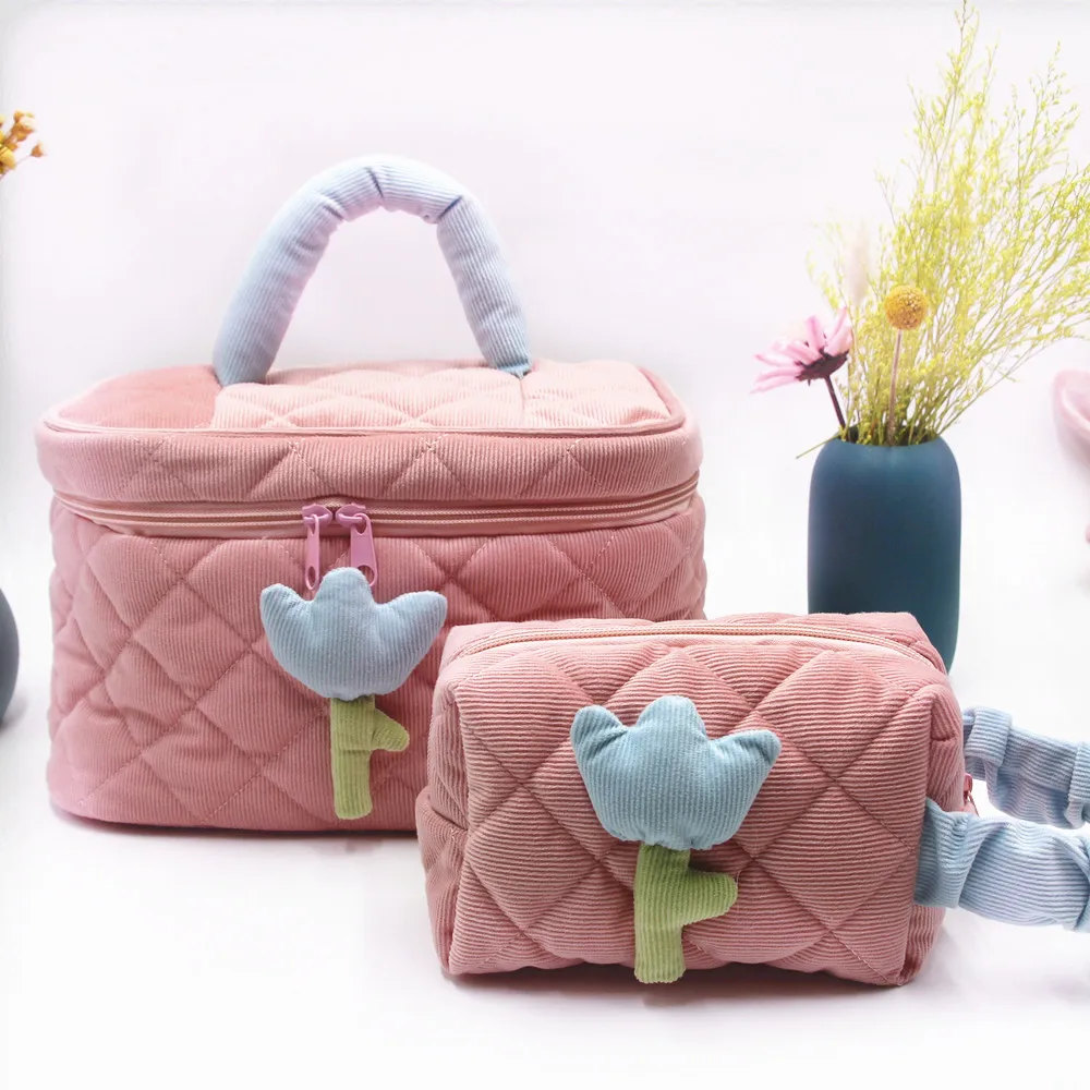 Corduroy Tulip Large Capacity Ins Cute Cosmetic Bag Women's Portable Toiletries Storage Bag
Corduroy Tulip Large Capacity Ins Cute Cosmetic Bag Women's Portable Toiletries Storage Bag
