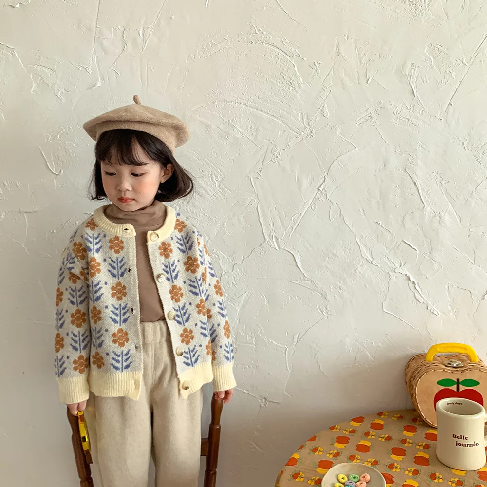2022 Floral Knitted Sweater Girls Spring Cute Long Sleeve Cardigan Coat Fashion Autumn Baby Kids Cotton Soft Casual Sweater Tops
2022 Floral Knitted Sweater Girls Spring Cute Long Sleeve Cardigan Coat Fashion Autumn Baby Kids Cotton Soft Casual Sweater Tops