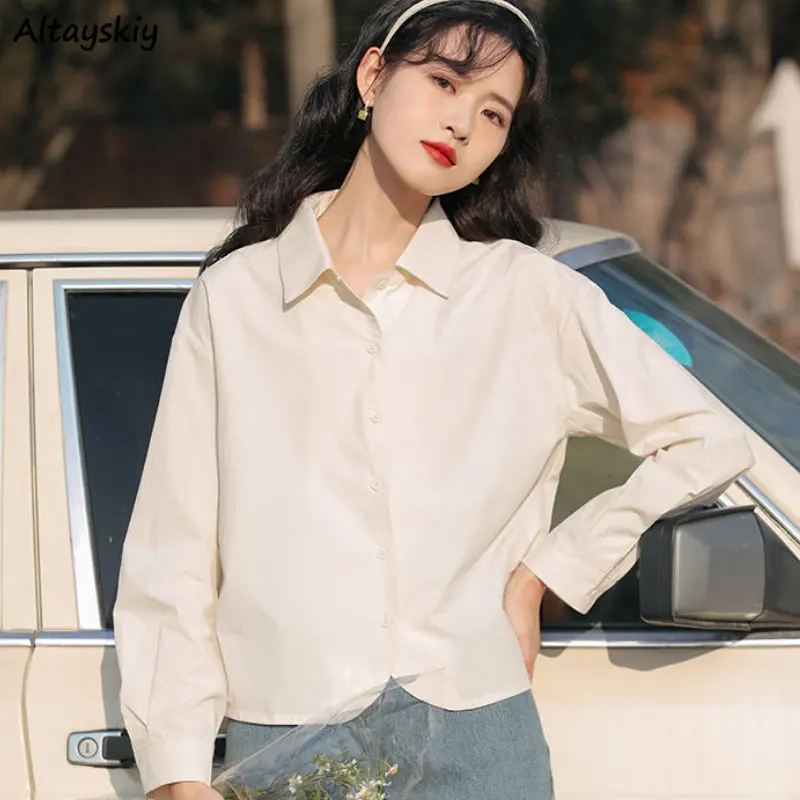 Рубашки женские весенние однотонные Винтажные белые Новые повседневные корейские модные Универсальные нежные Топы в стиле преппи с длинным рукавом простые свободные
Рубашки женские весенние однотонные Винтажные белые Новые повседневные корейские модные Универсальные нежные Топы в стиле преппи с длинным рукавом простые свободные