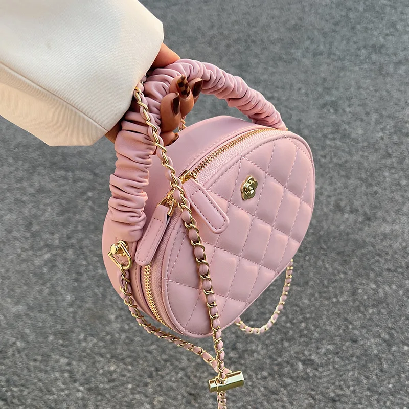 Small PU Leather Round Handbag 2022 Fashion Summer Shoulder Bag for Women Chain Clutch Purses High Quality Crossbody Bag
Small PU Leather Round Handbag 2022 Fashion Summer Shoulder Bag for Women Chain Clutch Purses High Quality Crossbody Bag