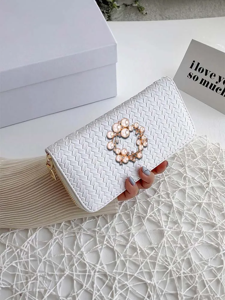 Card ID Holders: Multi-Function PU Coin Purse for Modern Women Rose Gold and Beige Butterfly Decor
Card ID Holders: Multi-Function PU Coin Purse for Modern Women Rose Gold and Beige Butterfly Decor