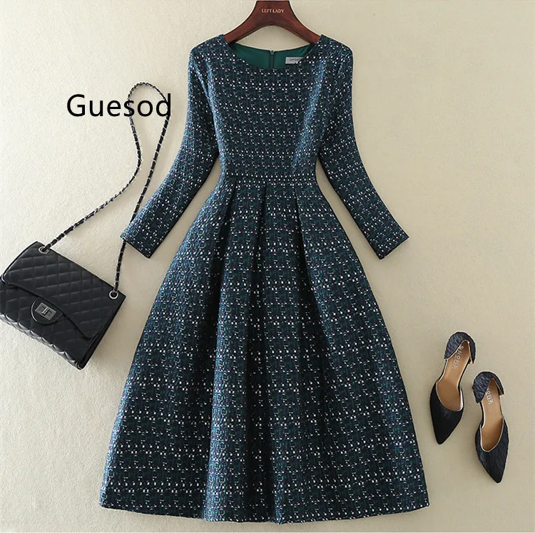 Guesod Women 2022 Autumn Winter Top Quality Elegant Female Slim A-Line Medium Length Green Jacquard Dress New Arrive
Guesod Women 2022 Autumn Winter Top Quality Elegant Female Slim A-Line Medium Length Green Jacquard Dress New Arrive