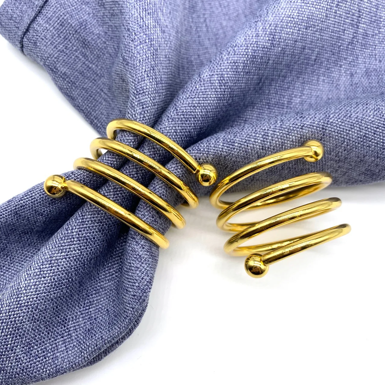 1 PCS Hotel spring bead napkin buckle metal napkin ring custom napkin holder servilletero for weddings anel porta guardanapo
1 PCS Hotel spring bead napkin buckle metal napkin ring custom napkin holder servilletero for weddings anel porta guardanapo