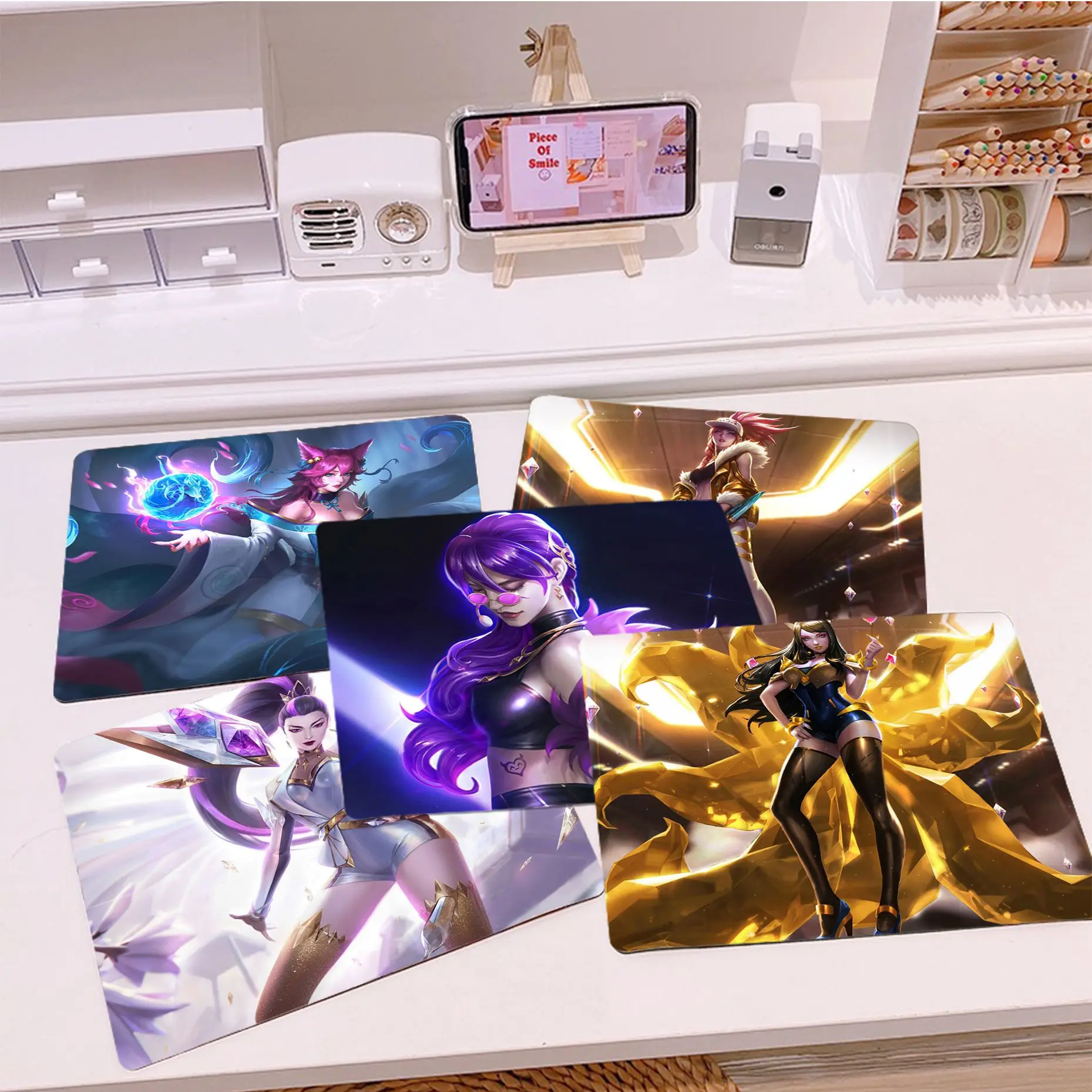 L-lOL KDA-Kaisa Mousepad Animation Office Gaming Thickened Large Writing Pad Non-slip Cushion Mouse Pad Office Desk Accessories
L-lOL KDA-Kaisa Mousepad Animation Office Gaming Thickened Large Writing Pad Non-slip Cushion Mouse Pad Office Desk Accessories