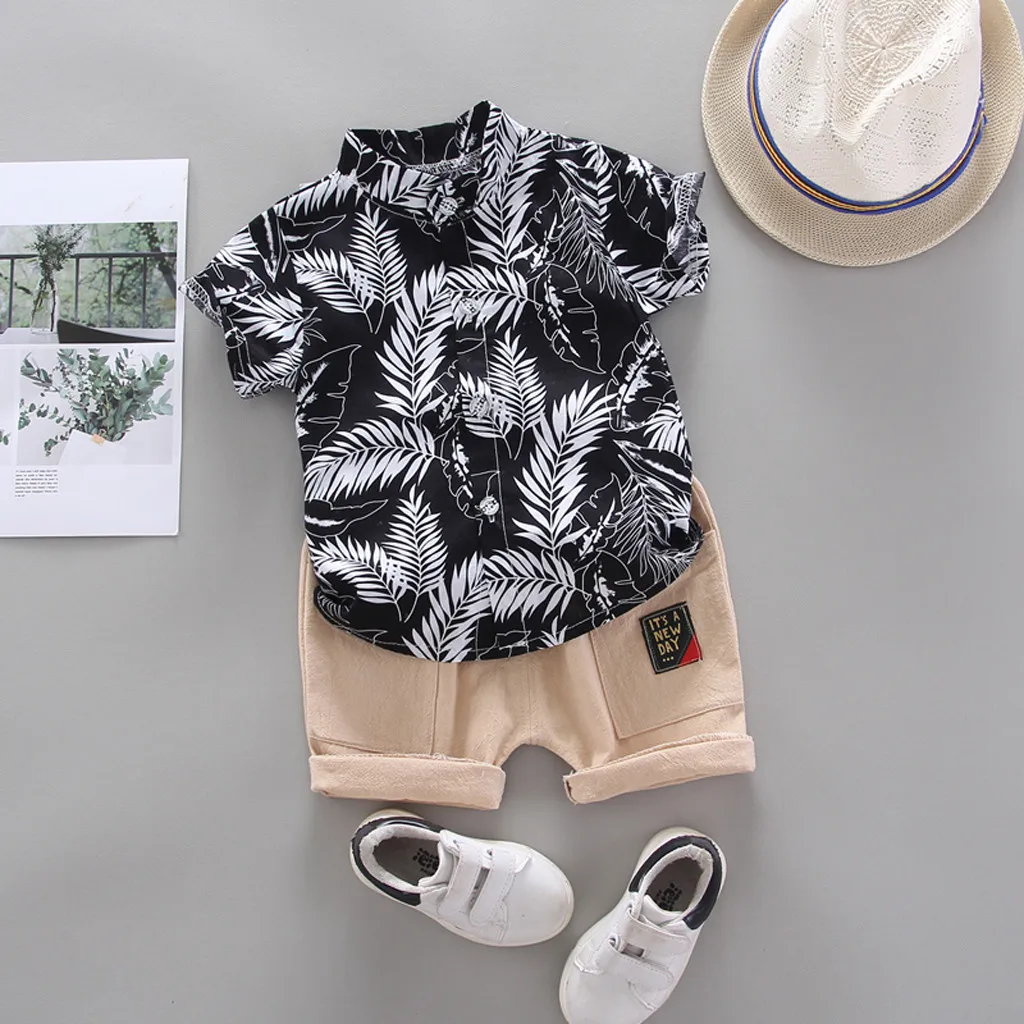 Summer Baby Boy Clothes Set Leaves Print Short Sleeve Outfit Cartoon Pattern Shirt Tops Shorts Set 2pcs Child Korean Style Suits
Summer Baby Boy Clothes Set Leaves Print Short Sleeve Outfit Cartoon Pattern Shirt Tops Shorts Set 2pcs Child Korean Style Suits