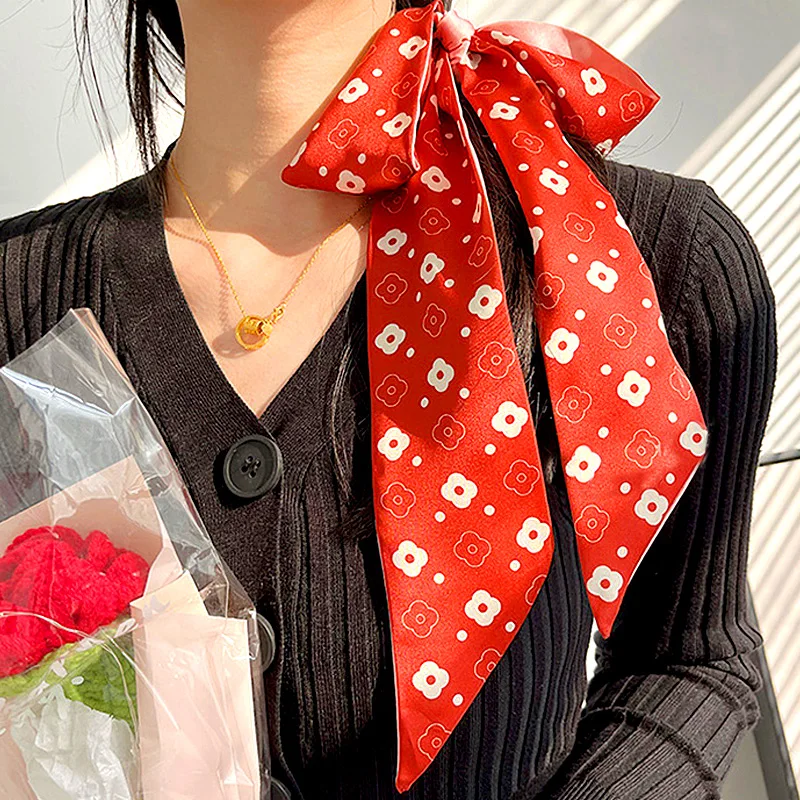Red Floral Hairband Silk Scarf for Women Vintage Ribbon Binding Streamers Scarves Accessories Fine High-end Feel Popular
Red Floral Hairband Silk Scarf for Women Vintage Ribbon Binding Streamers Scarves Accessories Fine High-end Feel Popular