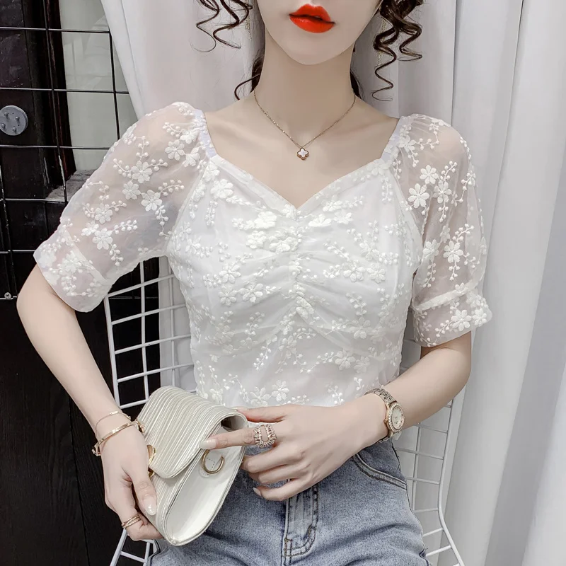Lace Blouse Summer V neck Embroidery Flower White Shirt 2022 Short Sleeve Solid Color Shirt Female Puff Sleeve Tops
Lace Blouse Summer V neck Embroidery Flower White Shirt 2022 Short Sleeve Solid Color Shirt Female Puff Sleeve Tops
