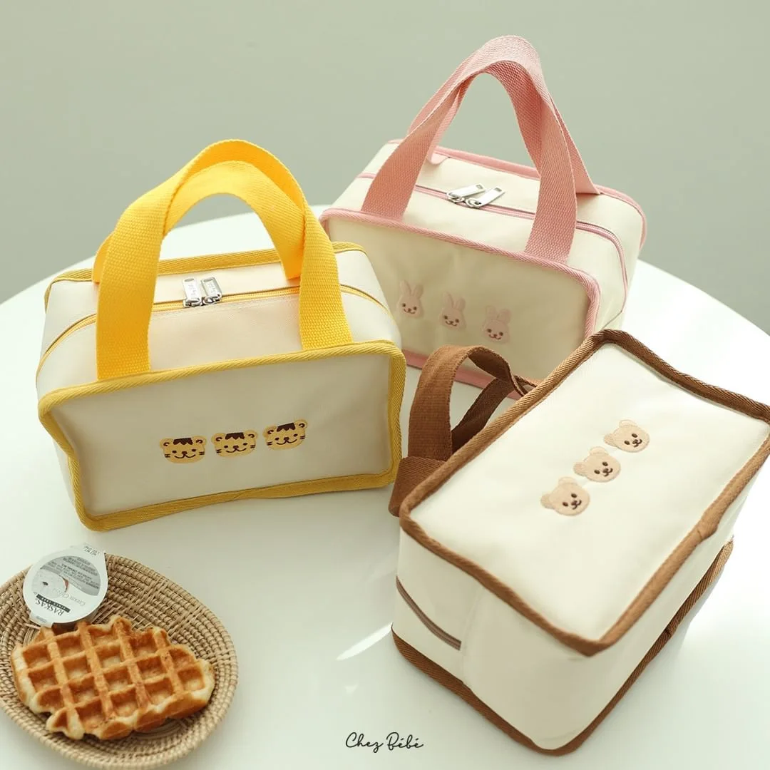 Boy Girl Baby Cartoon Animal Thermal Insulation Box Lunch Bag Embroidery Portable Mummy Bags Outdoor Picnic Cosmetic Storage Bag
Boy Girl Baby Cartoon Animal Thermal Insulation Box Lunch Bag Embroidery Portable Mummy Bags Outdoor Picnic Cosmetic Storage Bag
