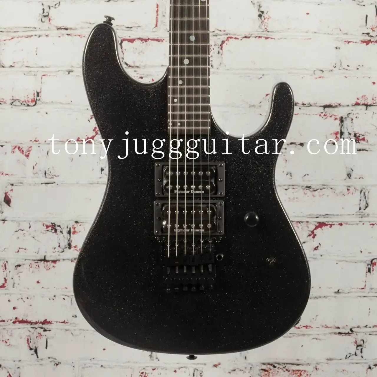 Krame NightSwan Electric Guitar Jet Black Metallic,Ping Pong Dot Inlay, Floyd Rose Tremolo Bridge, Black Hardware
Krame NightSwan Electric Guitar Jet Black Metallic,Ping Pong Dot Inlay, Floyd Rose Tremolo Bridge, Black Hardware