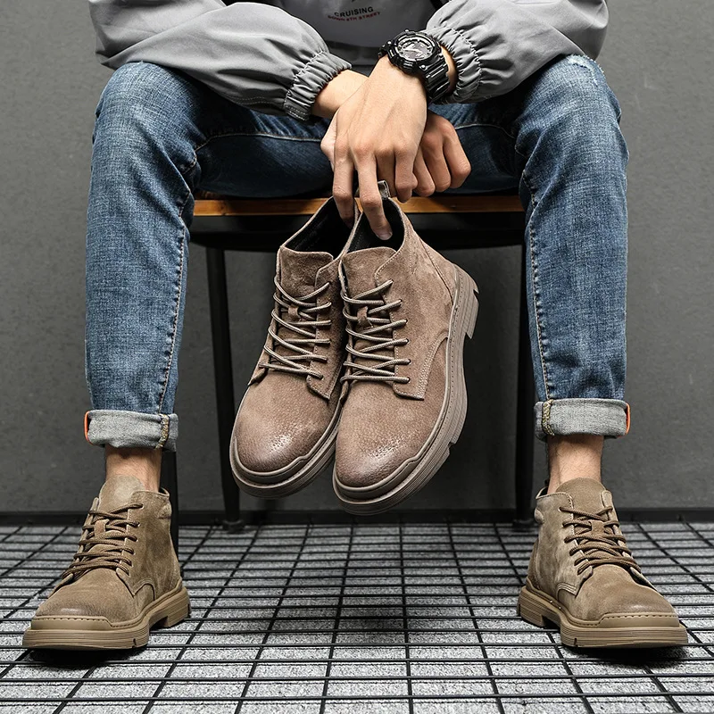 Men's Martin Boots 2022 Autumn Winter Lace-up Leather Solid Male Boot Fashion Plush Warm Flat Non-slip Outdoor Walking Footwear
Men's Martin Boots 2022 Autumn Winter Lace-up Leather Solid Male Boot Fashion Plush Warm Flat Non-slip Outdoor Walking Footwear