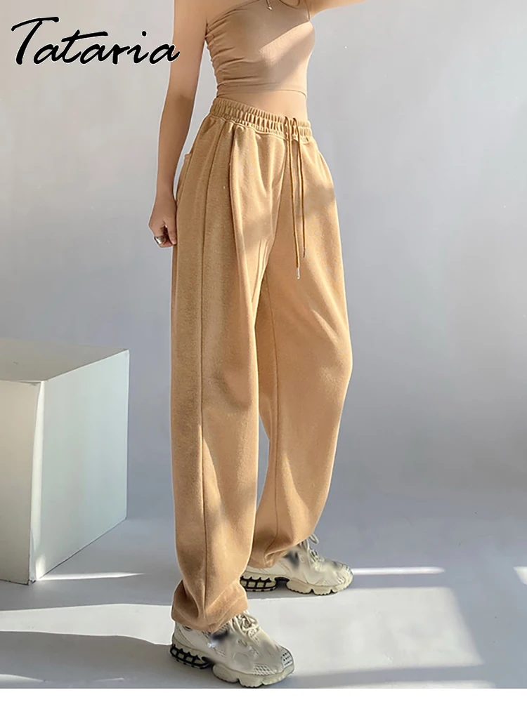 2023 Spring Baggy Stacked Sweatpants Women Summer Soft Girl Lengthen High Waisted Trousers Straight Joggers Women's Sports Pants
2023 Spring Baggy Stacked Sweatpants Women Summer Soft Girl Lengthen High Waisted Trousers Straight Joggers Women's Sports Pants