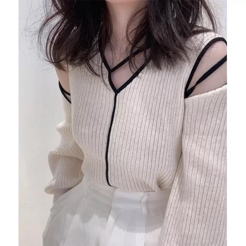 2022New Japanese 2022 Spring New Sweet Women Tops fashion V Neck Line Solid Slim Knitted Vest Sexy Shawl Sleeve Two Piece Sets
2022New Japanese 2022 Spring New Sweet Women Tops fashion V Neck Line Solid Slim Knitted Vest Sexy Shawl Sleeve Two Piece Sets