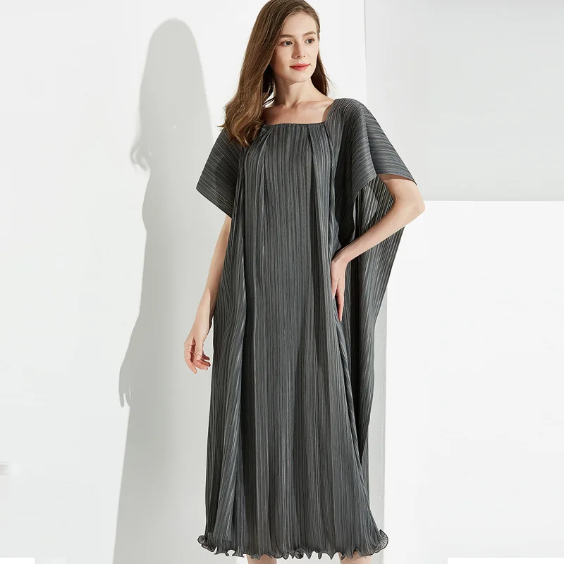 YZZ Summer Casual Loose Solid Color Pleated Women Elegant Green Midi Dress Female Clothing 2022 Vestidos
YZZ Summer Casual Loose Solid Color Pleated Women Elegant Green Midi Dress Female Clothing 2022 Vestidos
