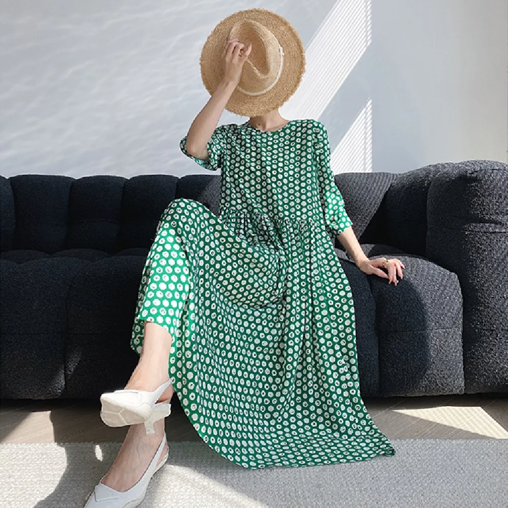 High Grade Double-faced 100% 16mm Mulberry Silk Dress Spring And Summer New Women Dot Print Medium Sleeve Real Silk Long Skirt
High Grade Double-faced 100% 16mm Mulberry Silk Dress Spring And Summer New Women Dot Print Medium Sleeve Real Silk Long Skirt