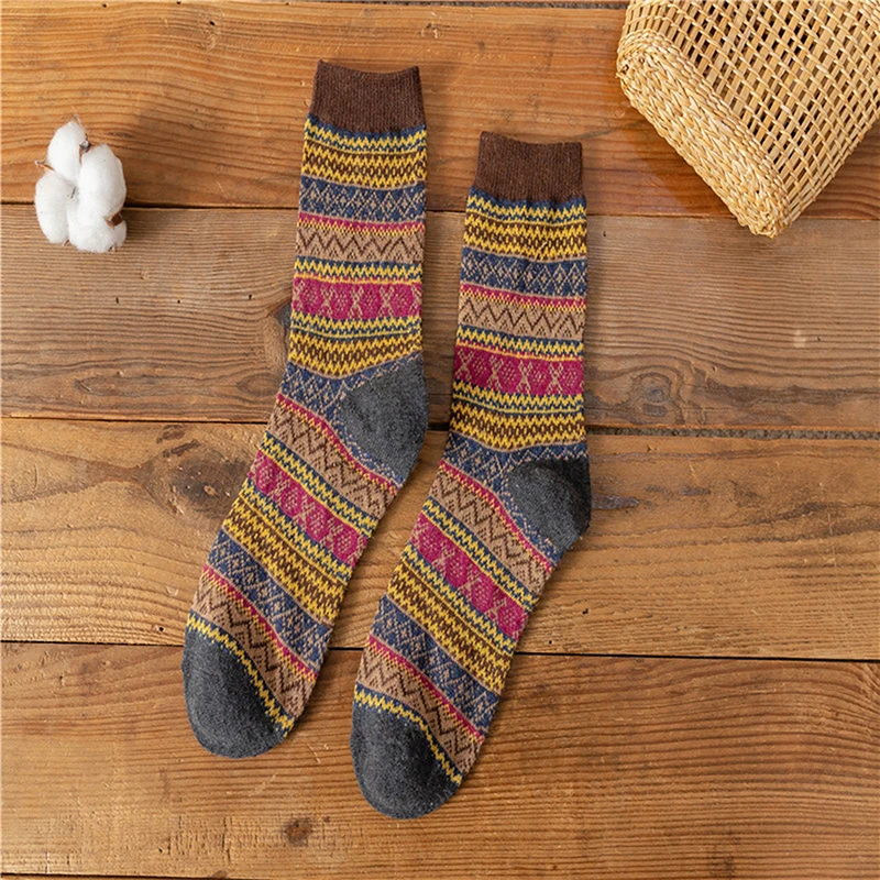 1 Pairs Women Socks Fashion Prints Autumn Winter Vintage Rabbit Wool Socks Men's Comfortable Ethnic Style Warm Socks Fashion
1 Pairs Women Socks Fashion Prints Autumn Winter Vintage Rabbit Wool Socks Men's Comfortable Ethnic Style Warm Socks Fashion
