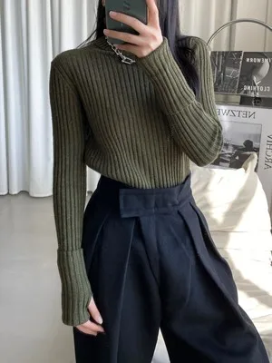 Women's long-sleeved autumn/winter jacket solid color casual all-match pullover short jacket for winter wear
Women's long-sleeved autumn/winter jacket solid color casual all-match pullover short jacket for winter wear
