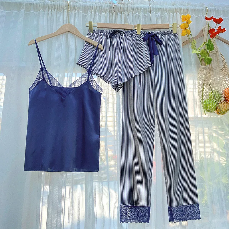 Women's Rayon Lace Pajamas Sexy Hot Sleepwear Set Top Women 3PCS/Set Pajama Set Pants Lingerie Casual Stripe Homewear Big Size
Women's Rayon Lace Pajamas Sexy Hot Sleepwear Set Top Women 3PCS/Set Pajama Set Pants Lingerie Casual Stripe Homewear Big Size