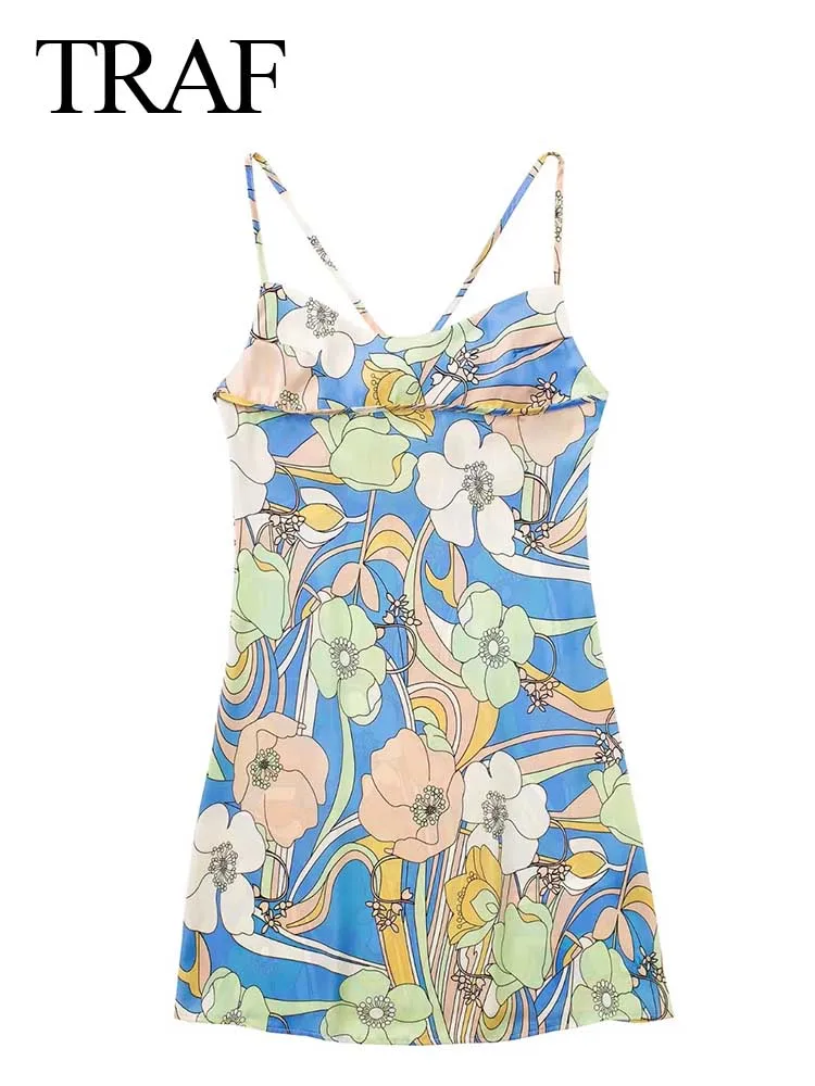 TRAF Summer New Fashion Colorful Print Topstitch Lady Dress Slim Fit Lace Up Halter Open Back Low Cut Sexy Women's Dress
TRAF Summer New Fashion Colorful Print Topstitch Lady Dress Slim Fit Lace Up Halter Open Back Low Cut Sexy Women's Dress