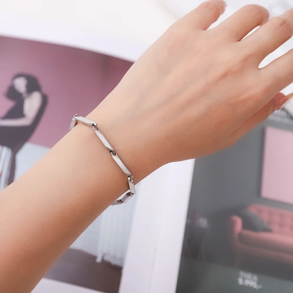 Bohemian Geometric Double Layer Bracelets Punk Chunky Thick Chain Bracelet for Women Fashion Female Jewelry New Wholesale
Bohemian Geometric Double Layer Bracelets Punk Chunky Thick Chain Bracelet for Women Fashion Female Jewelry New Wholesale