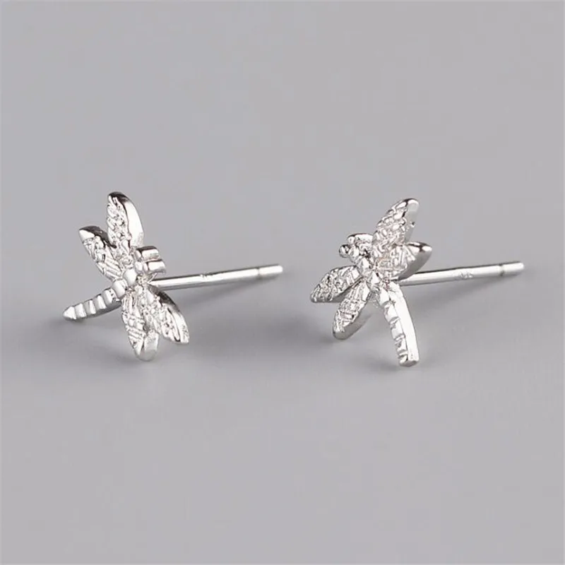 New fashion Dragonfly long hanging earrings for women fashion girls tassel earrings fashion jewelry personality gifts luxury
New fashion Dragonfly long hanging earrings for women fashion girls tassel earrings fashion jewelry personality gifts luxury
