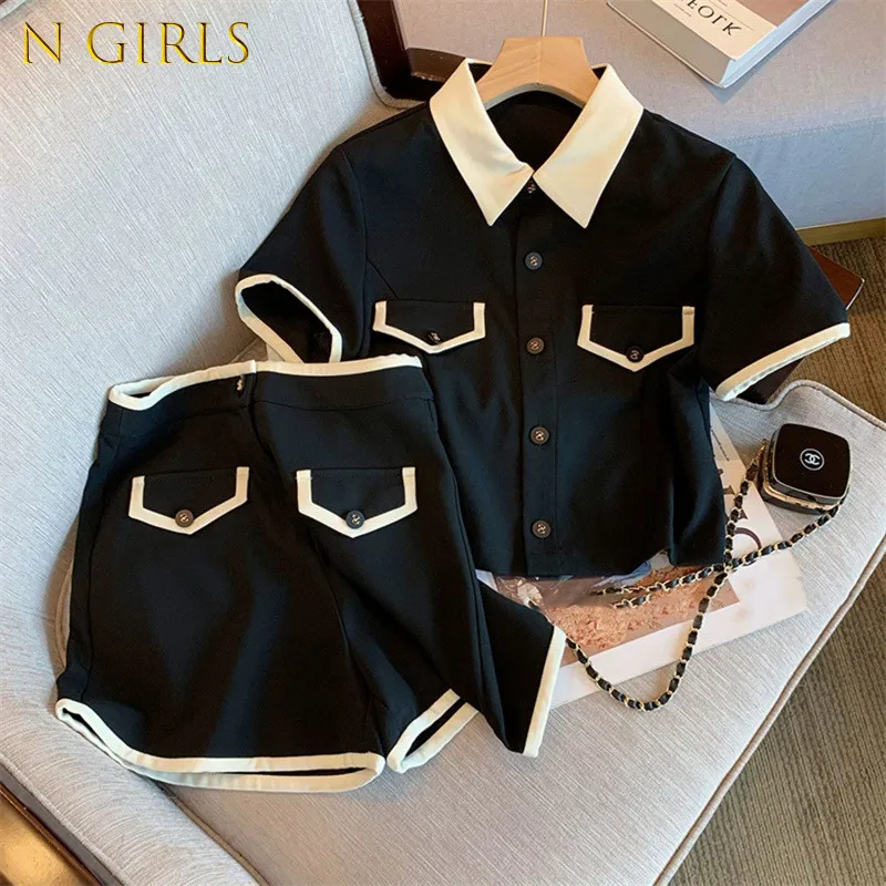 Women Black Shorts Sets Short Sleeve Turn-down Collar Shirts Hight Waist Shorts High Street Harajuku Solid Hot Casual Outfits
Women Black Shorts Sets Short Sleeve Turn-down Collar Shirts Hight Waist Shorts High Street Harajuku Solid Hot Casual Outfits