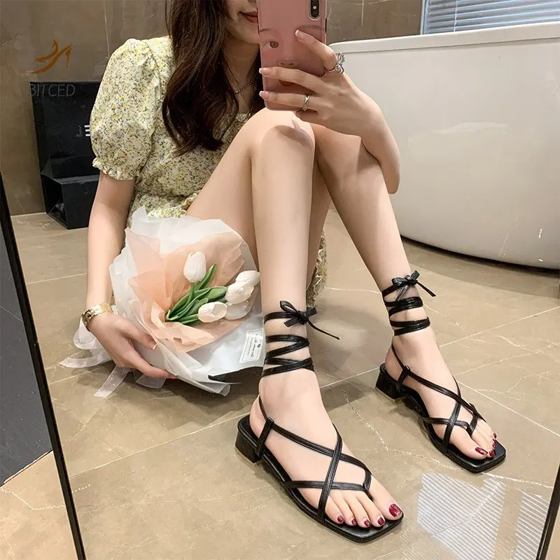 Women Sandals 2023 Summer Shoes Roman Low Heel Ankle Strap Women Sandals Fashion Casual Square Toe Flip Flops Ladies Sandalias
Women Sandals 2023 Summer Shoes Roman Low Heel Ankle Strap Women Sandals Fashion Casual Square Toe Flip Flops Ladies Sandalias