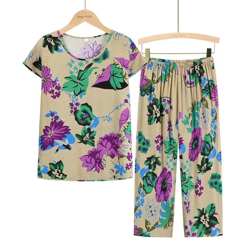 2022 Women Summer New Loungewear Suits Female Short-sleeved Floral Printed T-shirt + Pants Ladies Middle Age Two-piece Sets W65
2022 Women Summer New Loungewear Suits Female Short-sleeved Floral Printed T-shirt + Pants Ladies Middle Age Two-piece Sets W65
