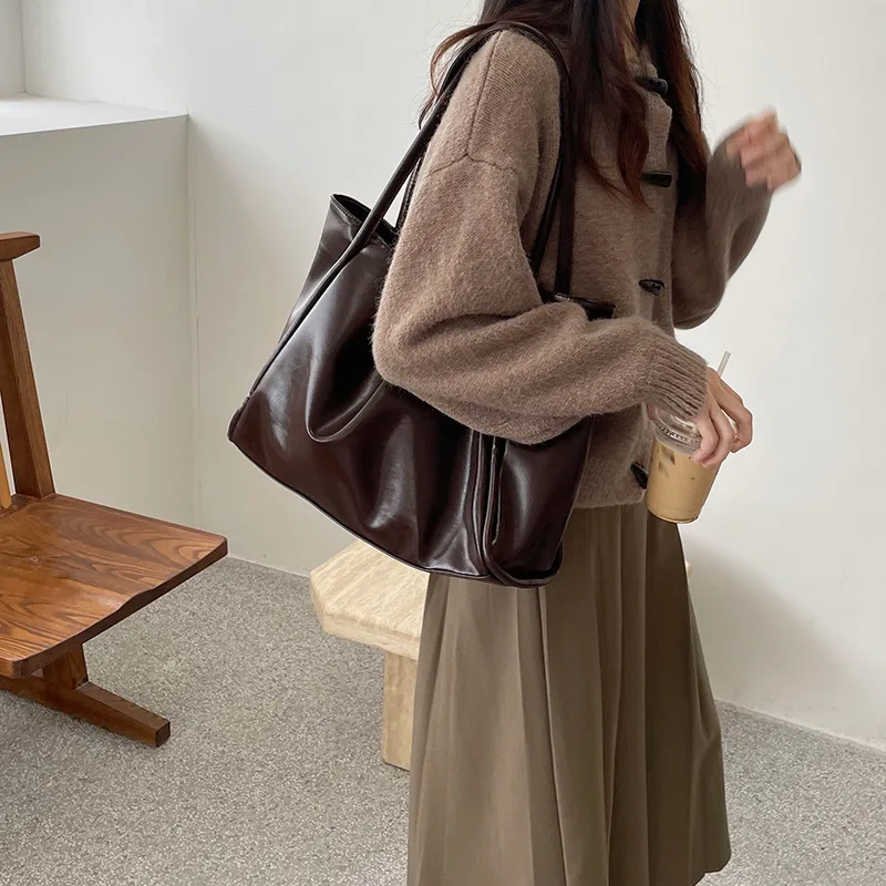 Tote Bag Women's Handheld Big Bag Casual Versatile Large Capacity One Shoulder Underarm Bag
Tote Bag Women's Handheld Big Bag Casual Versatile Large Capacity One Shoulder Underarm Bag