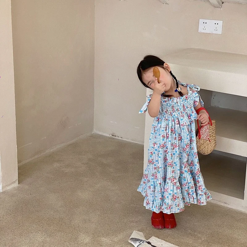 Korean style kids summer little plaid floral sling dress cute bownot cotton long dresses
Korean style kids summer little plaid floral sling dress cute bownot cotton long dresses