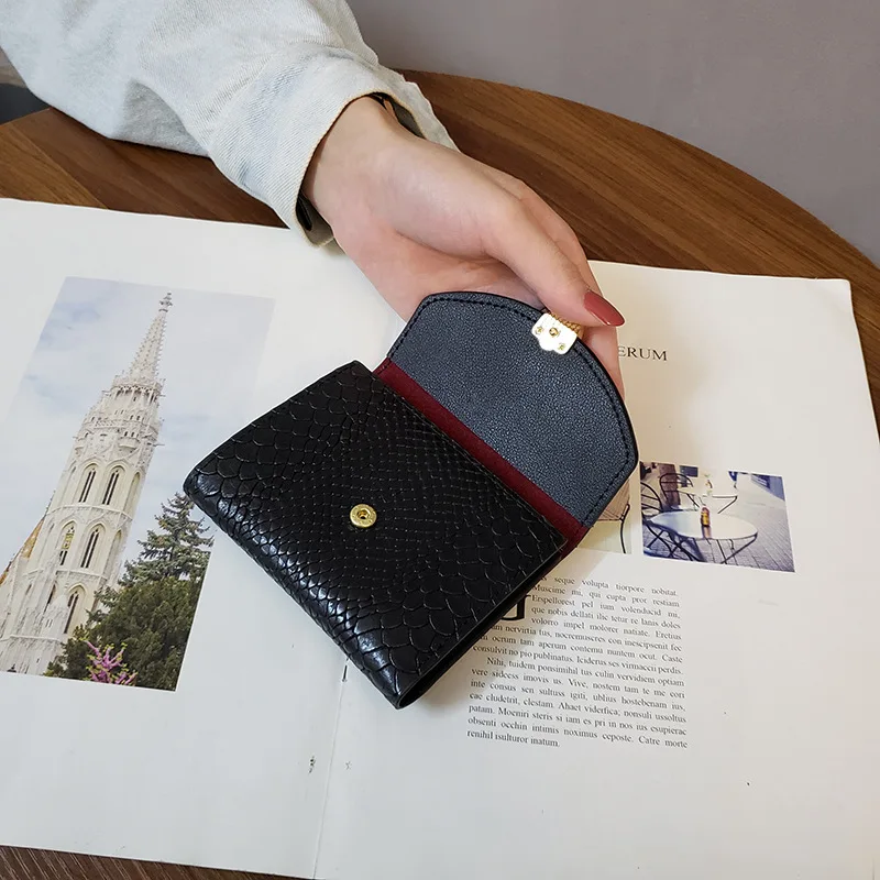 2023 hot ID redit card bank card holder wallet snake pattern wallet small wallet female short ultra-thin mini small wallet
2023 hot ID redit card bank card holder wallet snake pattern wallet small wallet female short ultra-thin mini small wallet