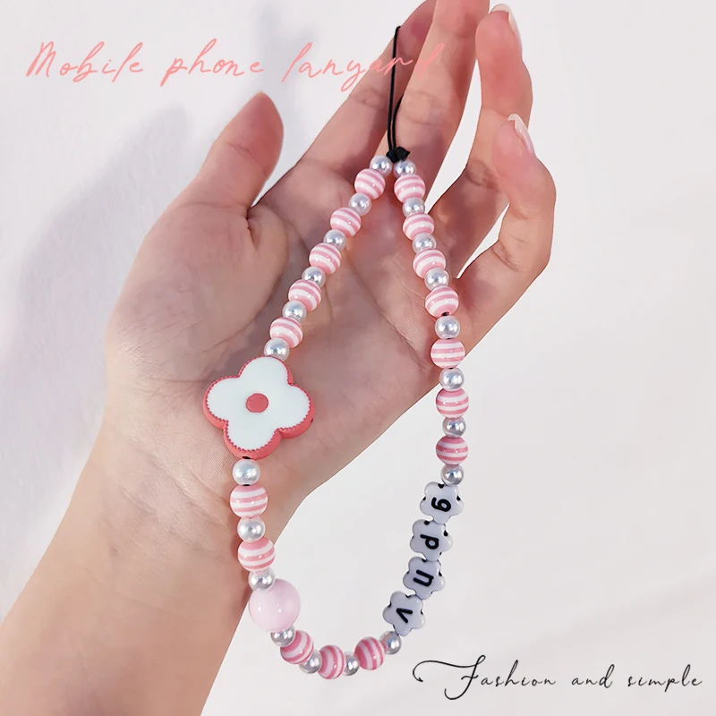 Mobile Phone Lanyard Creative Pendant Lucky Four-leaf Clover Pendant Anti-lost Lanyard Keys Women's Beaded Pendant Personality
Mobile Phone Lanyard Creative Pendant Lucky Four-leaf Clover Pendant Anti-lost Lanyard Keys Women's Beaded Pendant Personality