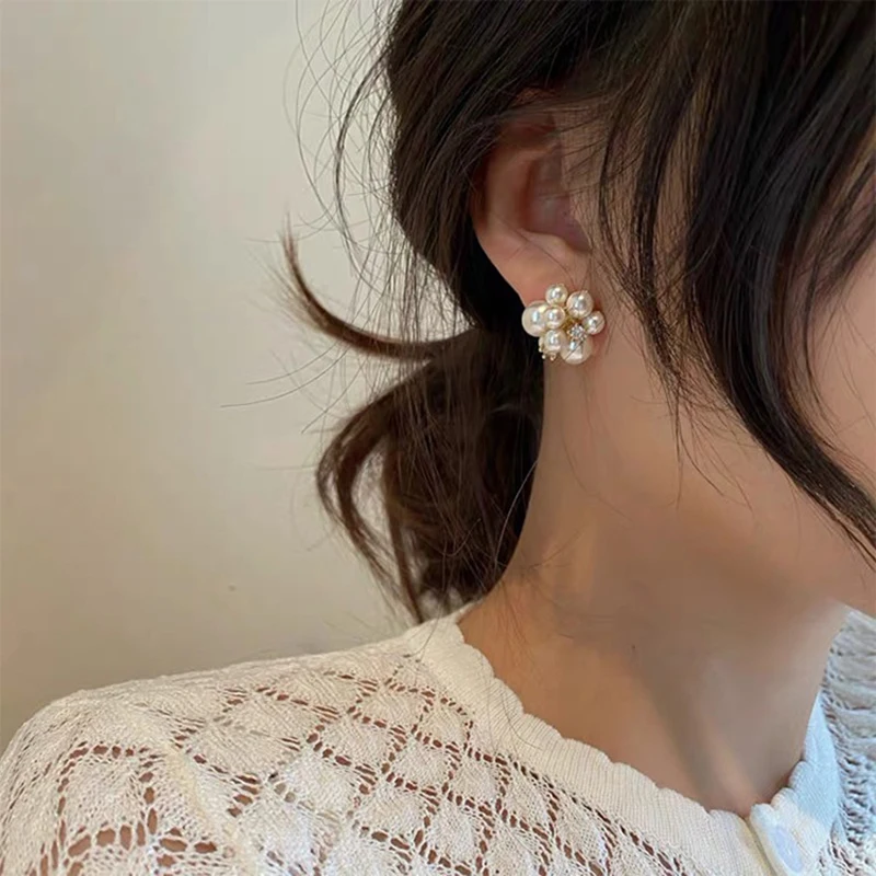 Unique Fireworks Pearl Stud Earrings For Women Korean Romantic Fashion Elegant Jewelry Party Girls Lady Temperament Accessories
Unique Fireworks Pearl Stud Earrings For Women Korean Romantic Fashion Elegant Jewelry Party Girls Lady Temperament Accessories