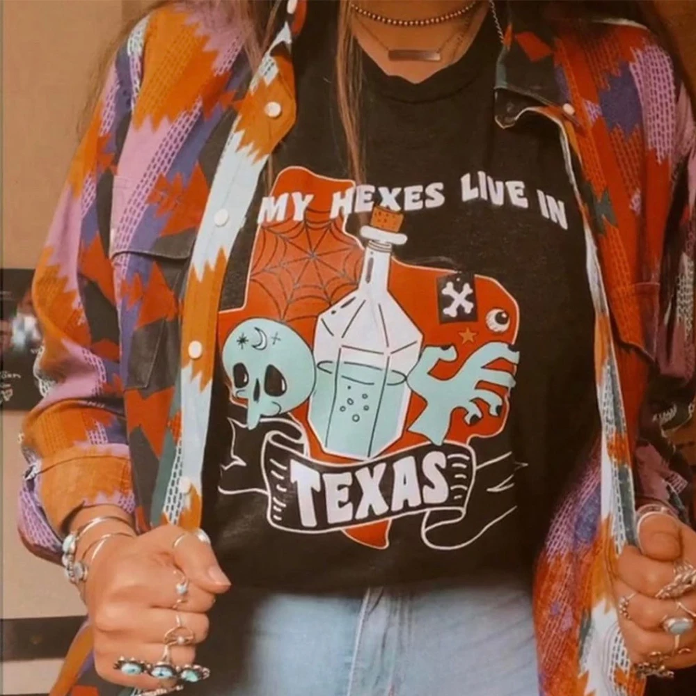 Женская футболка с рисунком My Hexes Live in Texas, черная хлопковая футболка с коротким рукавом, свободная летняя футболка в ретро стиле
Женская футболка с рисунком My Hexes Live in Texas, черная хлопковая футболка с коротким рукавом, свободная летняя футболка в ретро стиле