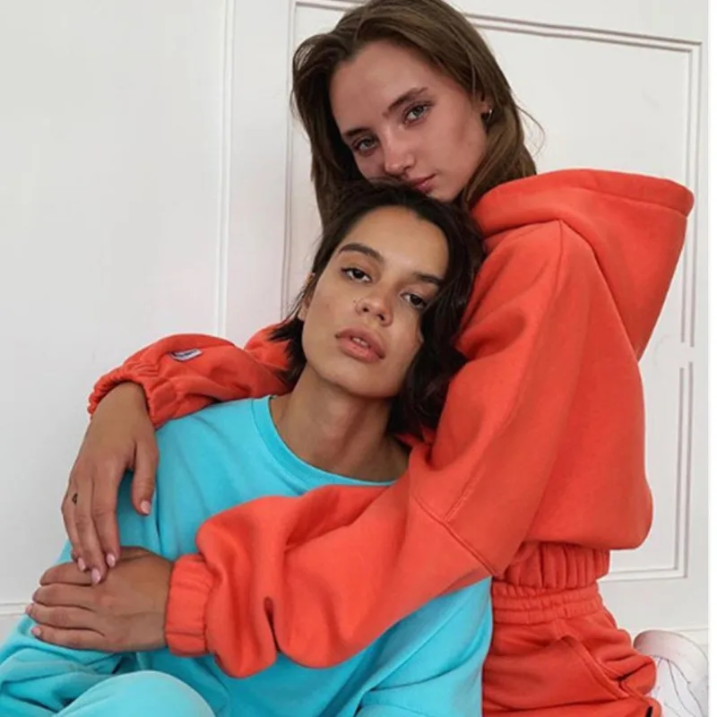 Women's Tracksuit Suit Autumn Fashion Warm Hoodie Sweatshirts Two Pieces Oversized Solid Casual Hoody Pullovers Long Pant Sets
Women's Tracksuit Suit Autumn Fashion Warm Hoodie Sweatshirts Two Pieces Oversized Solid Casual Hoody Pullovers Long Pant Sets