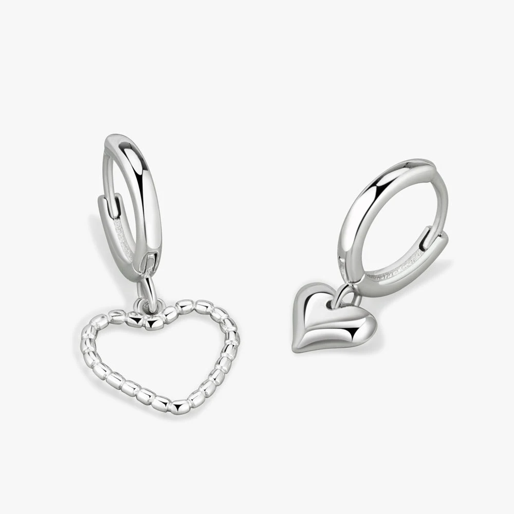 Temperament Silver Hollow Heart Hoop Earrings for Women Ladies Trendy Ear Pendants Jewelry Prevent Allergy Party Accessories
Temperament Silver Hollow Heart Hoop Earrings for Women Ladies Trendy Ear Pendants Jewelry Prevent Allergy Party Accessories